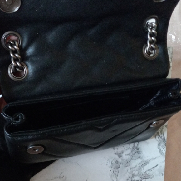 Kurt Geiger Black Quilted Crossbody Bag - Picture 7 of 8